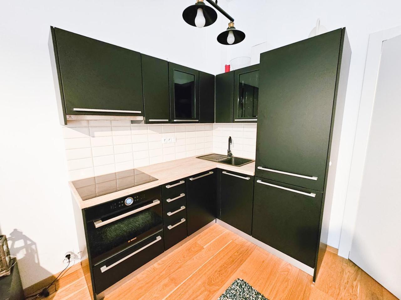 Appartamento Atmosphere - Modern Flat With Balcony Praga